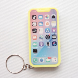 ������ ���������� "iPhone" 4 ����